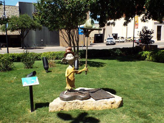 National Center for Children's Illustrated Literature